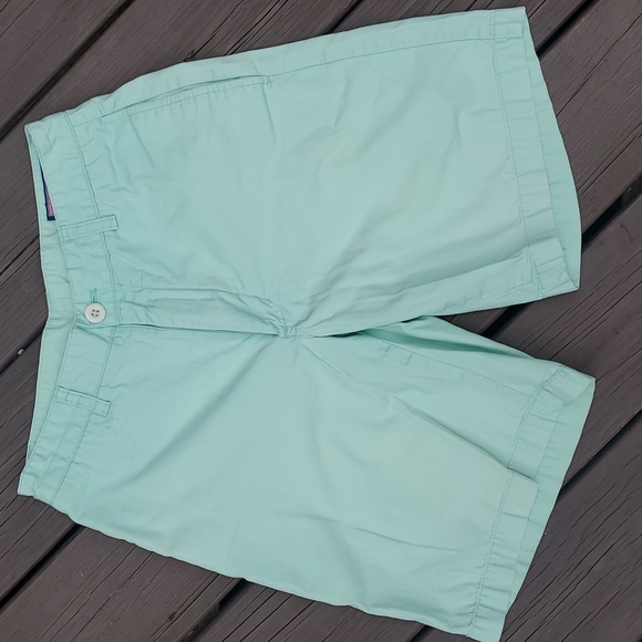 Vineyard Vines Club Shorts Size 28 - Picture 1 of 3